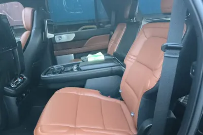 Lincoln Navigator