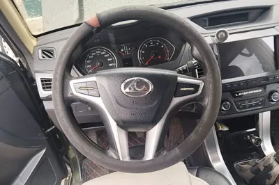Leopaard Q6