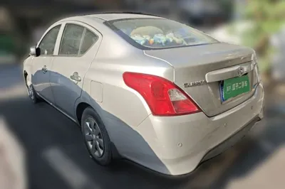 Nissan Sunny