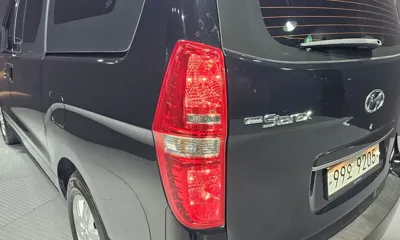 Hyundai Starex