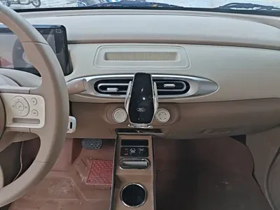 Wuling MINIEV