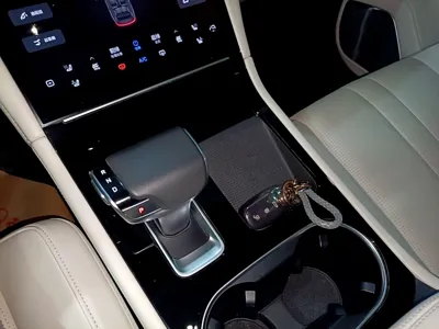 Li Auto ONE
