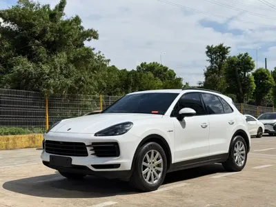 Porsche Cayenne Hybrid