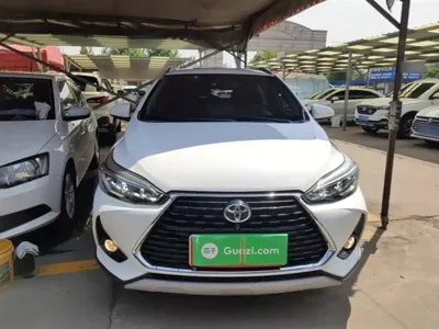 Toyota Yaris L