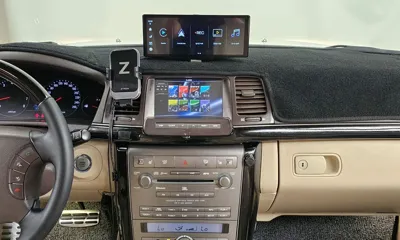 Kia Opirus