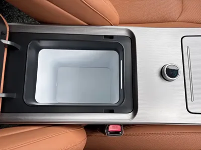 BYD 汉L