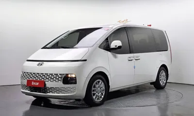 Hyundai Staria