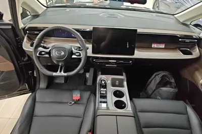 GAC Trumpchi Trumpchi E8