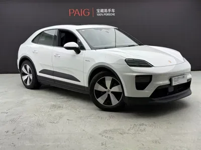 Porsche Macan EV