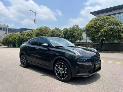 Lynk & Co 05