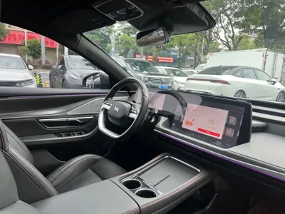 Xpeng P7