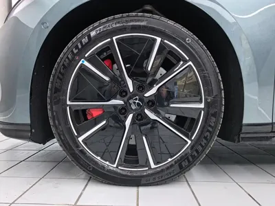 BYD 汉L