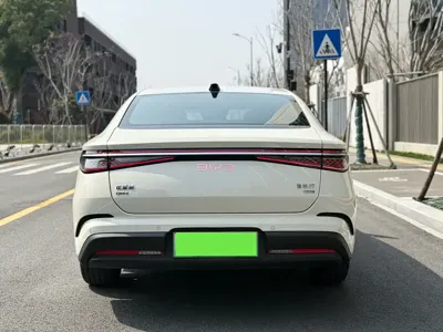 BYD Seal 07 DM-i