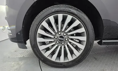 Lincoln Navigator