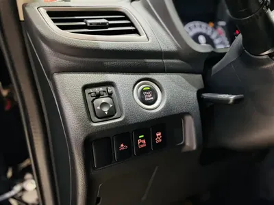 Mitsubishi Pajero Sport (Import)