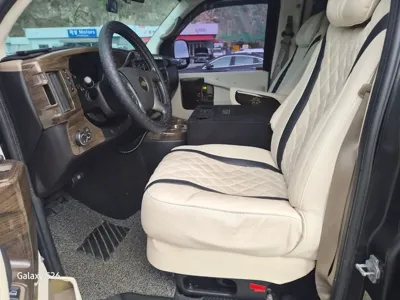 Chevrolet Express Van