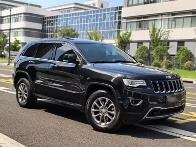 Jeep Grand Cherokee (Import)