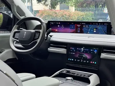 Lincoln Navigator
