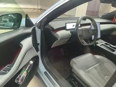 Nio ET5