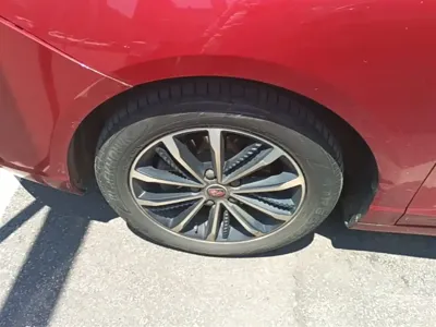 Roewe i5