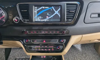 Kia Canival