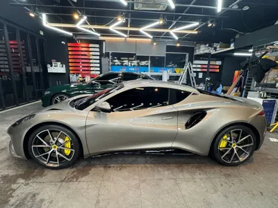 Lotus Emira