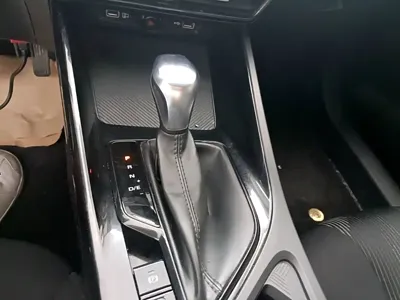 Roewe i5