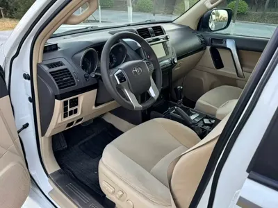 Toyota Prado (Import)