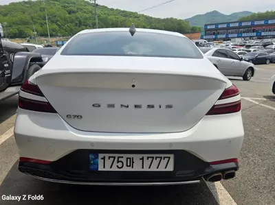 Genesis G70