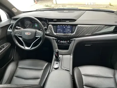 Cadillac XT6