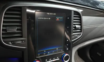 Renault-KoreaSamsung SM6