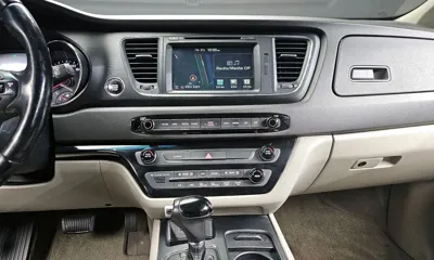 Kia Canival