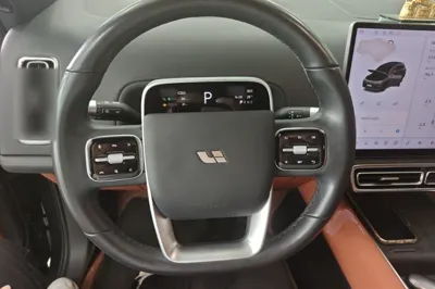 Li Auto L7