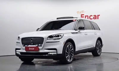Lincoln Aviator