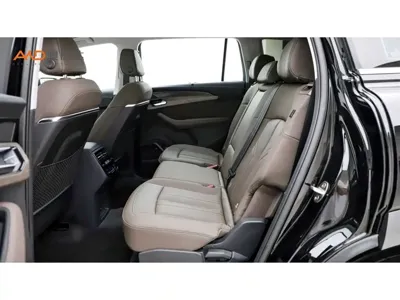 Audi Q6
