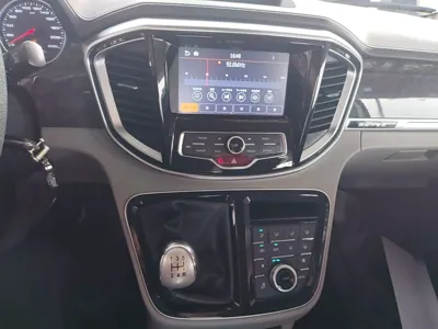 JAC Refine M4