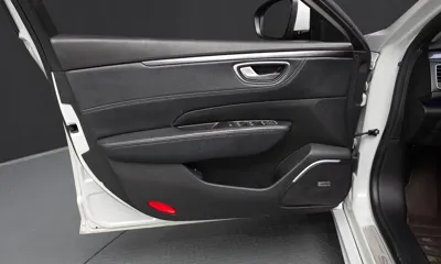 Renault-KoreaSamsung SM6