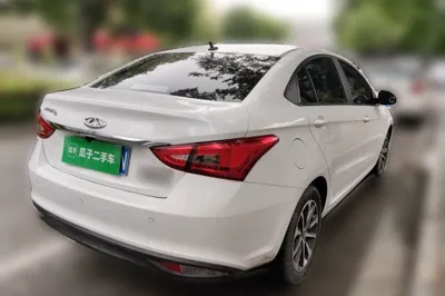 Chery Arrizo 5