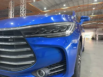 BYD MAX