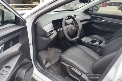 Dongfeng Aeolus SKY EV01