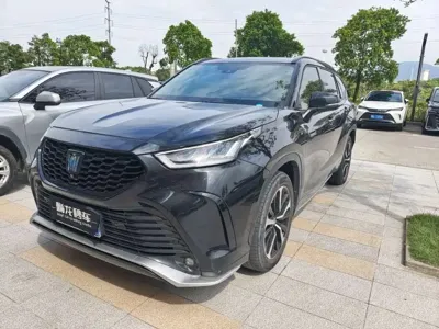 Toyota Crown Kluger