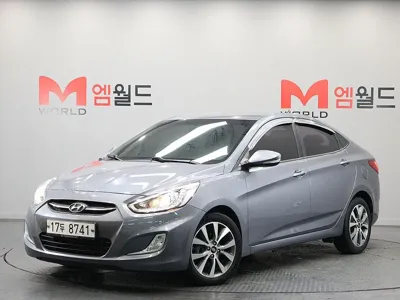 Hyundai Accent