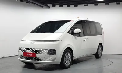 Hyundai Staria