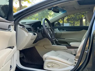 Cadillac XTS