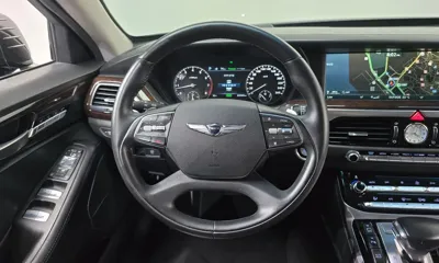 Genesis EQ900