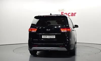 Kia Canival