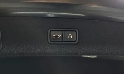 Genesis EQ900