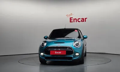 MINI Cooper Convertible