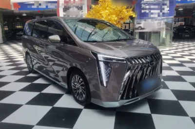 GAC Trumpchi M8