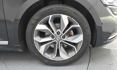 Renault-KoreaSamsung SM6